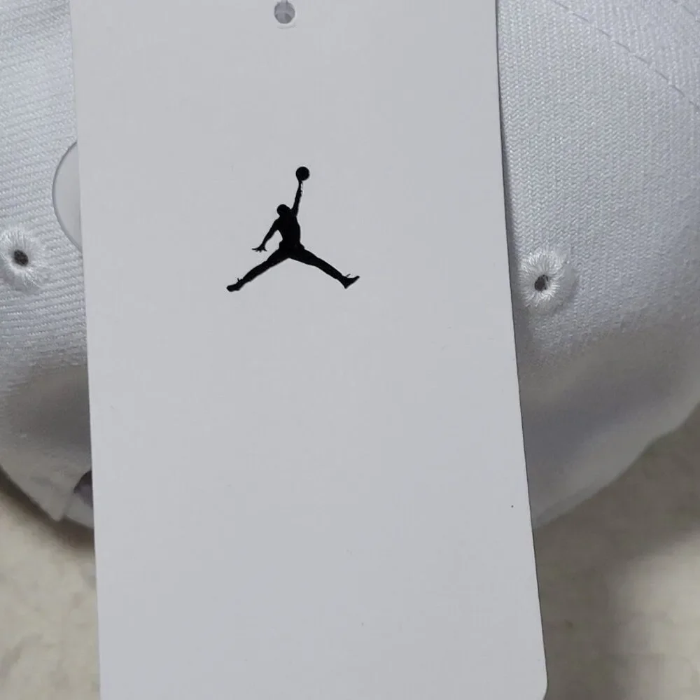 Jordan photos see colors